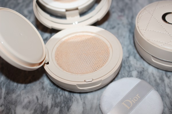 dior-forever-cushion-powder-light-review.jpg